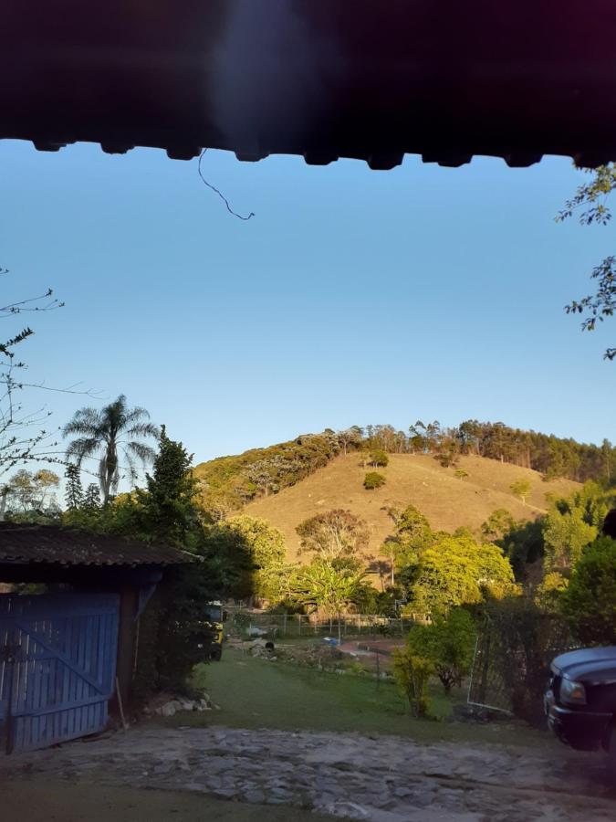 Chacara Ladeira De Pedra Villa Salesopolis Exterior photo